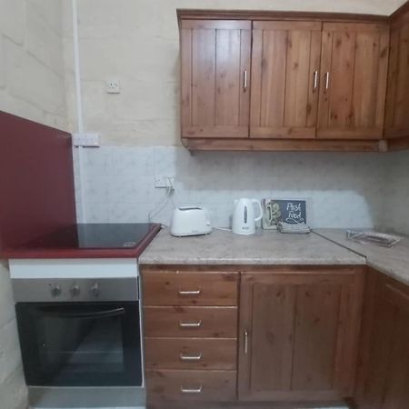 Three Apartment 비르구 외부 사진
